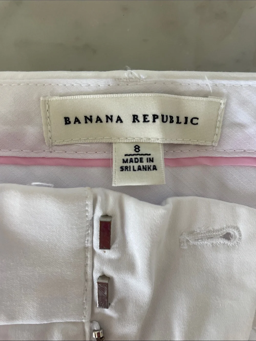 BANANA REPUBLIC Martin Fit White Bermuda Shorts with Back Flap Pockets 8